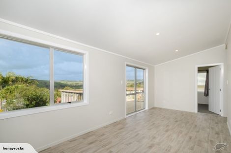 Photo of property in 10 Rautawhiri Road, Helensville, 0800