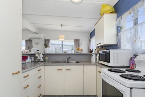 Photo of property in 23a Oceanbeach Road, Mount Maunganui, 3116