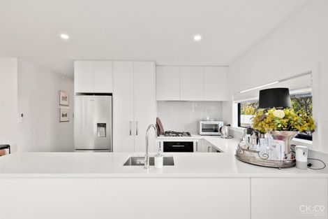 Photo of property in 1/51 Kings Crescent, Hutt Central, Lower Hutt, 5010