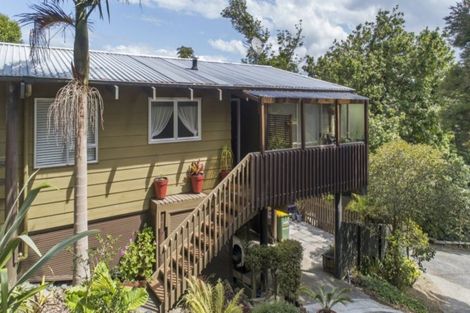 Photo of property in 2/37 Glamorgan Drive, Torbay, Auckland, 0630