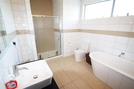 Photo of property in 35t Garnet Road, Westmere, Auckland, 1022