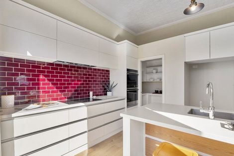 Photo of property in 24 Cranston Street, Andersons Bay, Dunedin, 9013