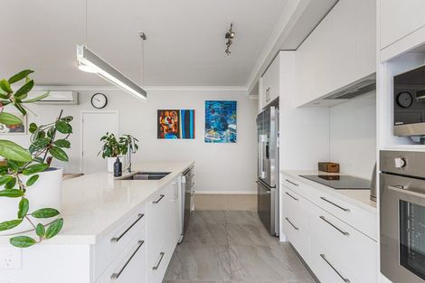 Photo of property in 4 Plantation Terrace, Orewa, 0931