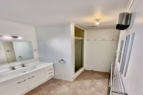 Photo of property in 784 Hawkins Road, Marshland, Christchurch, 8051