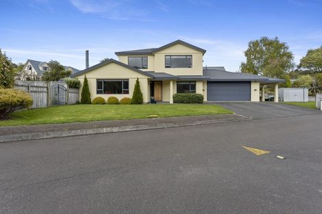 Photo of property in 3 Sapphire Grove, Birchville, Upper Hutt, 5018