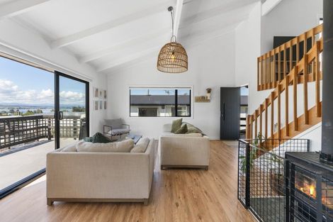 Photo of property in 99 Acacia Bay Road, Nukuhau, Taupo, 3330