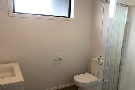 Photo of property in 2/4 Heath Street, Saint Andrews, Hamilton, 3200