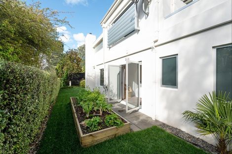 Photo of property in 136c Lake Crescent, Hamilton Lake, Hamilton, 3204