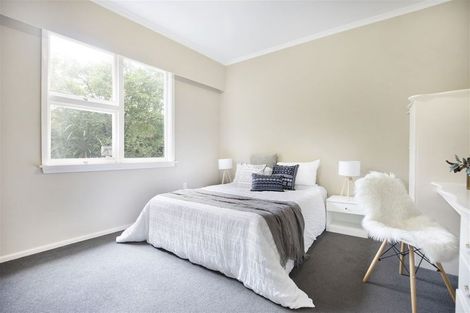 Photo of property in 10 Avonhead Road, Avonhead, Christchurch, 8042