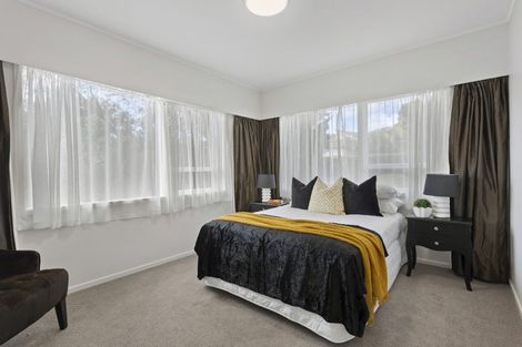 Photo of property in 7 Kathleen Street, Totara Vale, Auckland, 0627