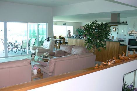 Photo of property in 9 Sullivans Road, Paihia, 0200