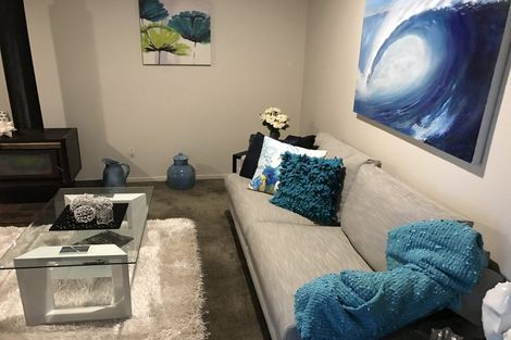 Photo of property in 8 Sharland Avenue, Manurewa, Auckland, 2102