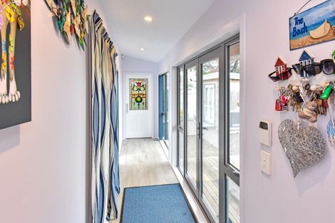 Photo of property in 14 Cordyline Road, Port Waikato, Tuakau, 2695