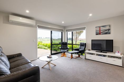 Photo of property in 35 Wairua Avenue, Baverstock, Hamilton, 3200