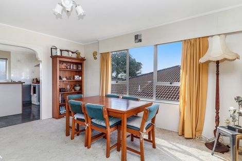 Photo of property in 11 Endeavour Avenue, Welcome Bay, Tauranga, 3112
