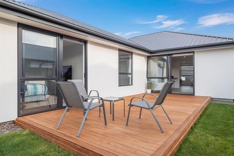 Photo of property in 7 Olearia Lane, Halswell, Christchurch, 8025