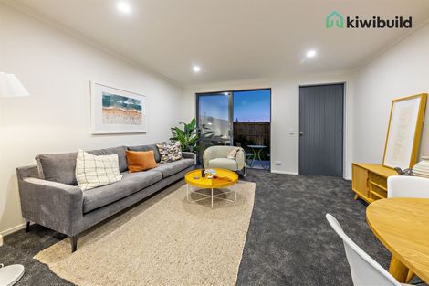 Photo of property in 28 Bellbird Street, Papakura, 2110