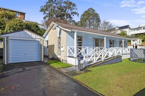 Photo of property in 33c Carrington Street, New Plymouth, 4310