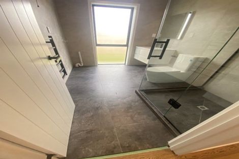 Photo of property in 12 Cutfield Lane, Kumeu, 0810