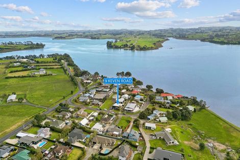 Photo of property in 9 Keven Road, Clarks Beach, Pukekohe, 2679