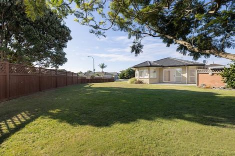 Photo of property in 142 Evans Road, Papamoa Beach, Papamoa, 3118