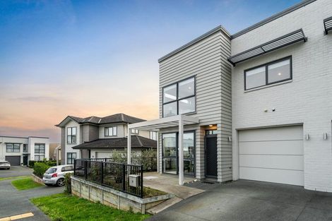 Photo of property in 10 Matairangi Avenue, Totara Heights, Auckland, 2105