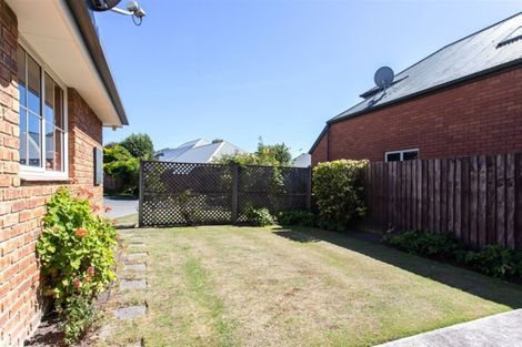 Photo of property in 15 Tavistock Place, Russley, Christchurch, 8042