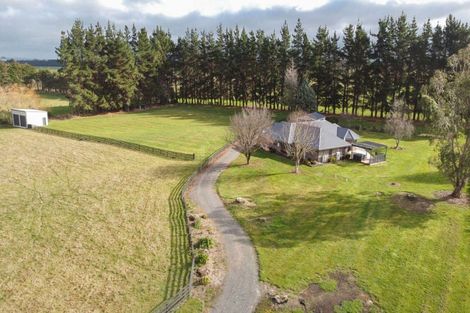 Photo of property in 12 Totaramahonga Road, Dannevirke, 4972