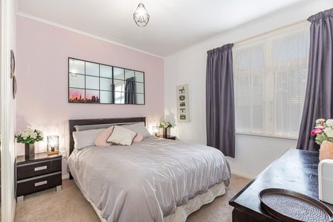 Photo of property in 18 Colin Grove, Hutt Central, Lower Hutt, 5010