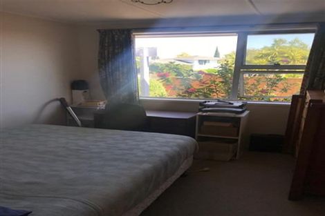 Photo of property in 21 James Cook Street, Havelock North, 4130