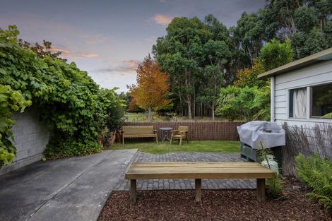 Photo of property in 6 Waipara Street, Cracroft, Christchurch, 8025