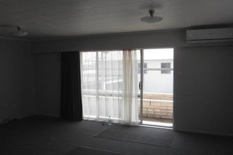 Photo of property in 15b Parsons Street, Vogeltown, New Plymouth, 4310