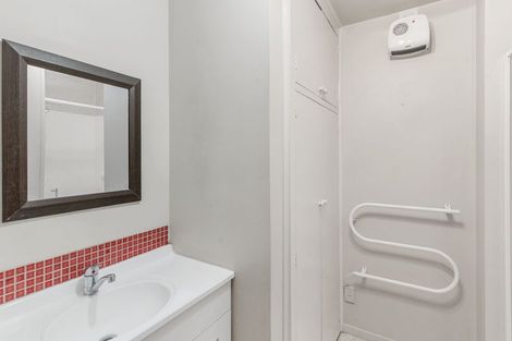 Photo of property in 2/73 Lakewood Drive, Burwood, Christchurch, 8083