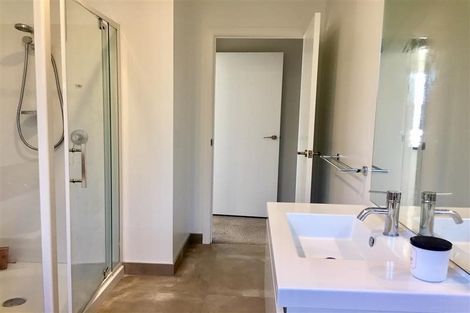 Photo of property in 1 Lauder Street, Lake Hayes, Queenstown, 9304