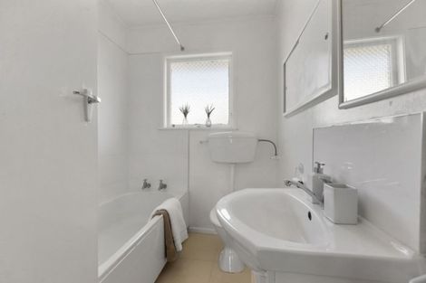 Photo of property in 3/3 Fentham Road, Hauraki, Auckland, 0622