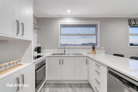 Photo of property in 4 Cupples Street, Papamoa Beach, Papamoa, 3118