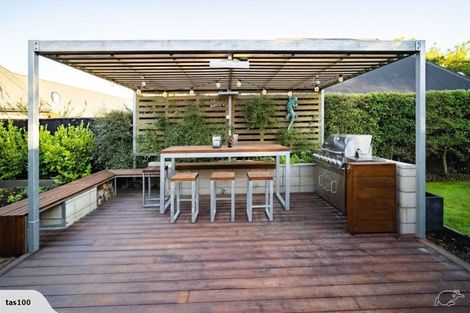 Photo of property in 15 Riverside Lane, Tai Tapu, 7672