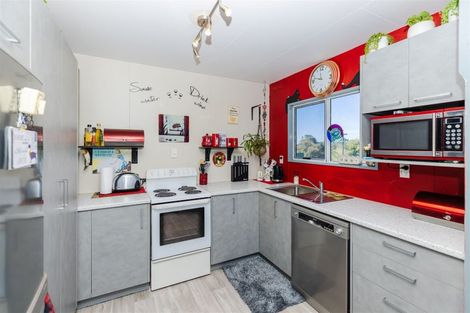 Photo of property in 15 Mcandrew Street, Kihikihi, Te Awamutu, 3800