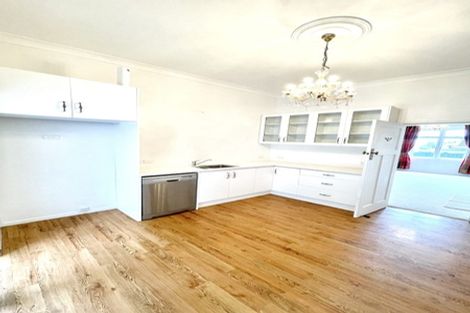 Photo of property in 57 Beach Road, Pahurehure, Papakura, 2113