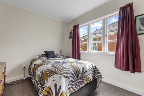Photo of property in 100 Ngatai Street, Taumarunui, 3920