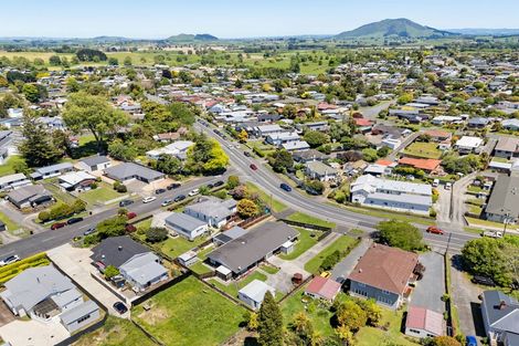 Photo of property in 2/253 Kihikihi Road, Te Awamutu, 3800