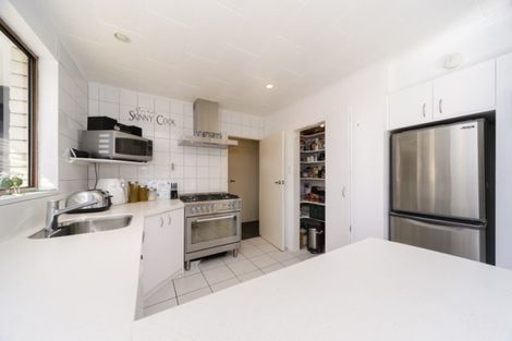 Photo of property in 108 Benmore Avenue, Cloverlea, Palmerston North, 4412