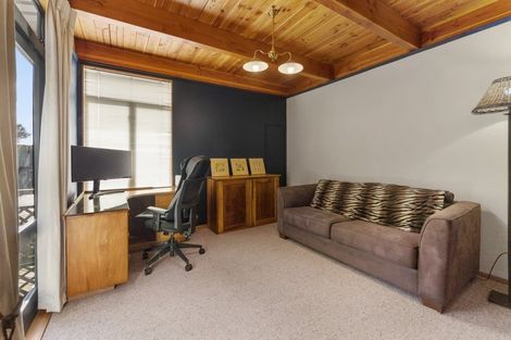 Photo of property in 32 Latitude Close, Whitby, Porirua, 5024