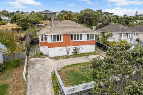 Photo of property in 38 Dimock Street, Titahi Bay, Porirua, 5022