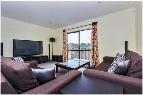 Photo of property in 227 Triangle Road, Massey, Auckland, 0614