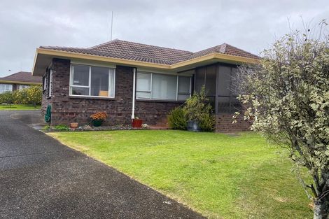 Photo of property in 1/20 Shakespeare Road, Milford, Auckland, 0620