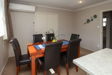 Photo of property in 19a Croall Crescent, St Andrews, Hamilton, 3200