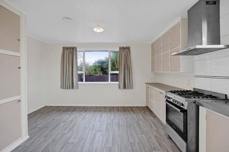 Photo of property in 18 Acourt Street, Hawera, 4610