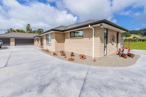 Photo of property in 15 Moses Road, Kaukapakapa, 0873