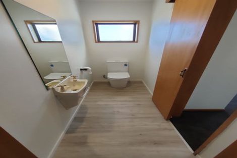 Photo of property in 7 Drayton Drive, Mount Pleasant, Christchurch, 8081